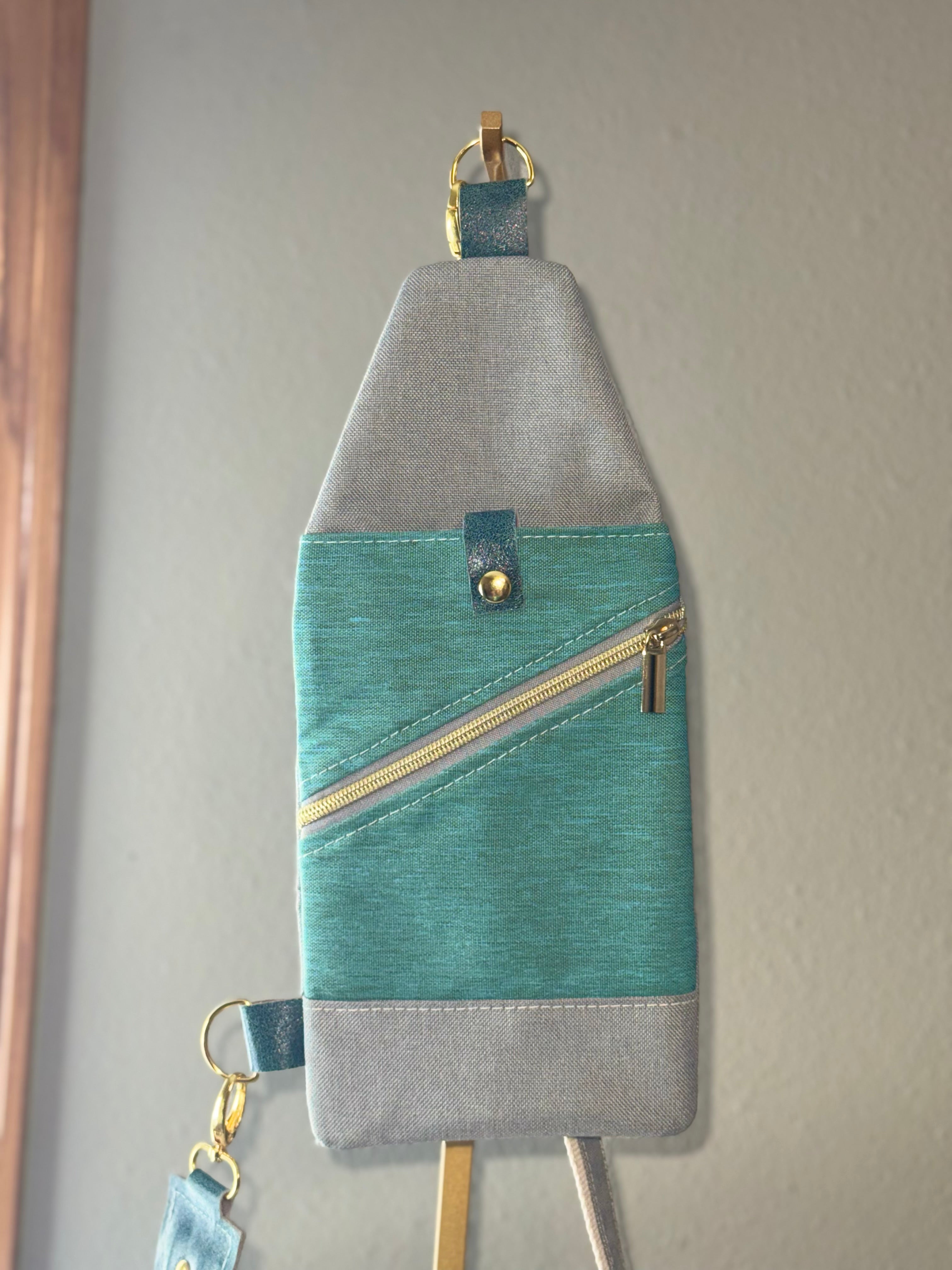 Mini Traveler Crossbody Pouch