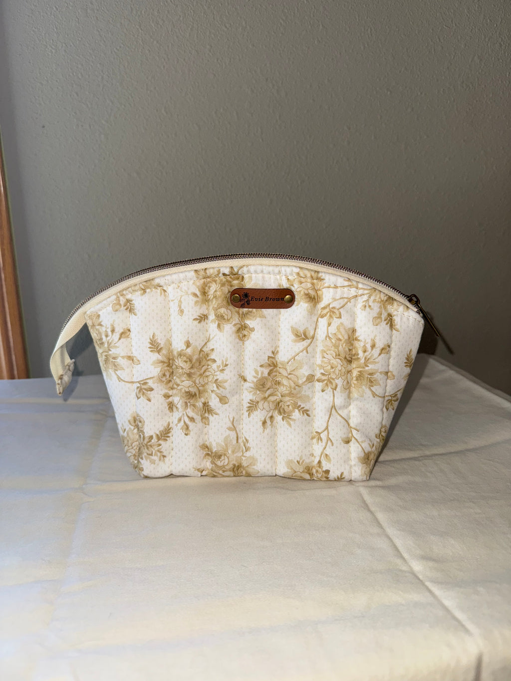 Domed Pouch