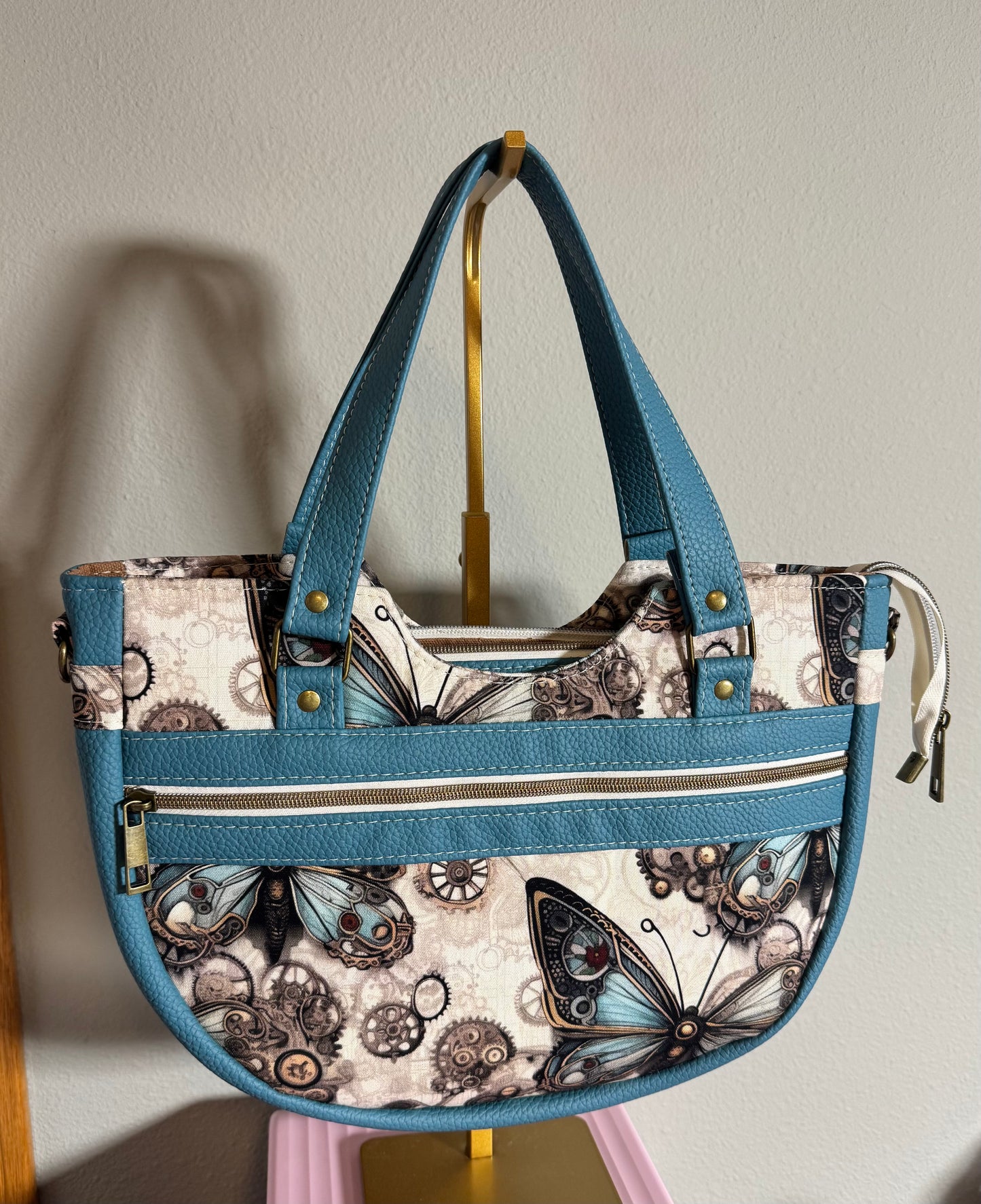 Isla Handbag