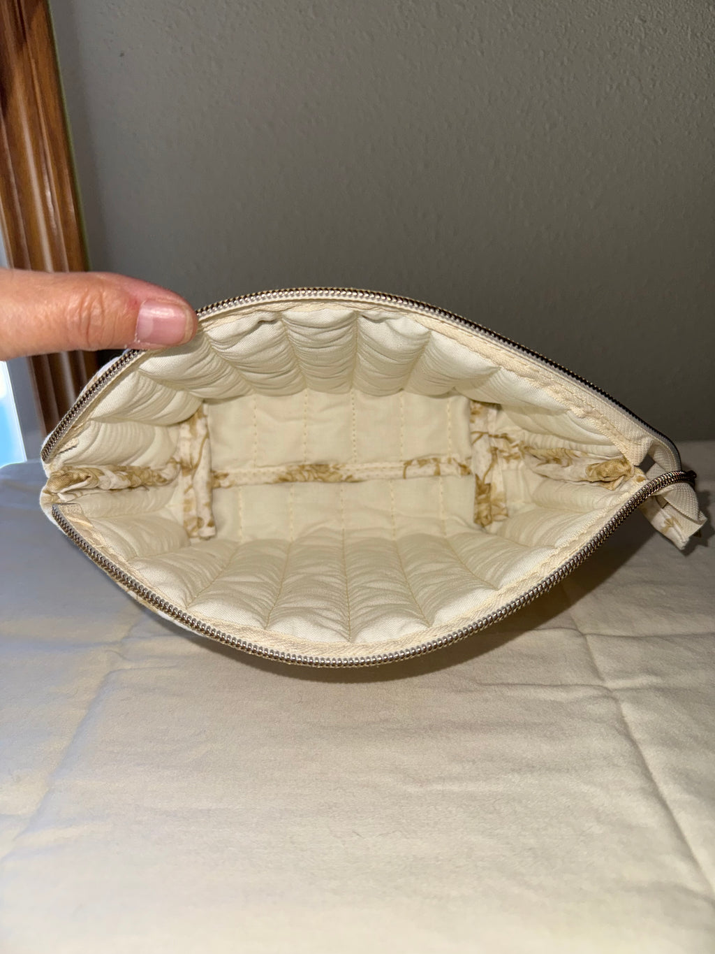 Domed Pouch