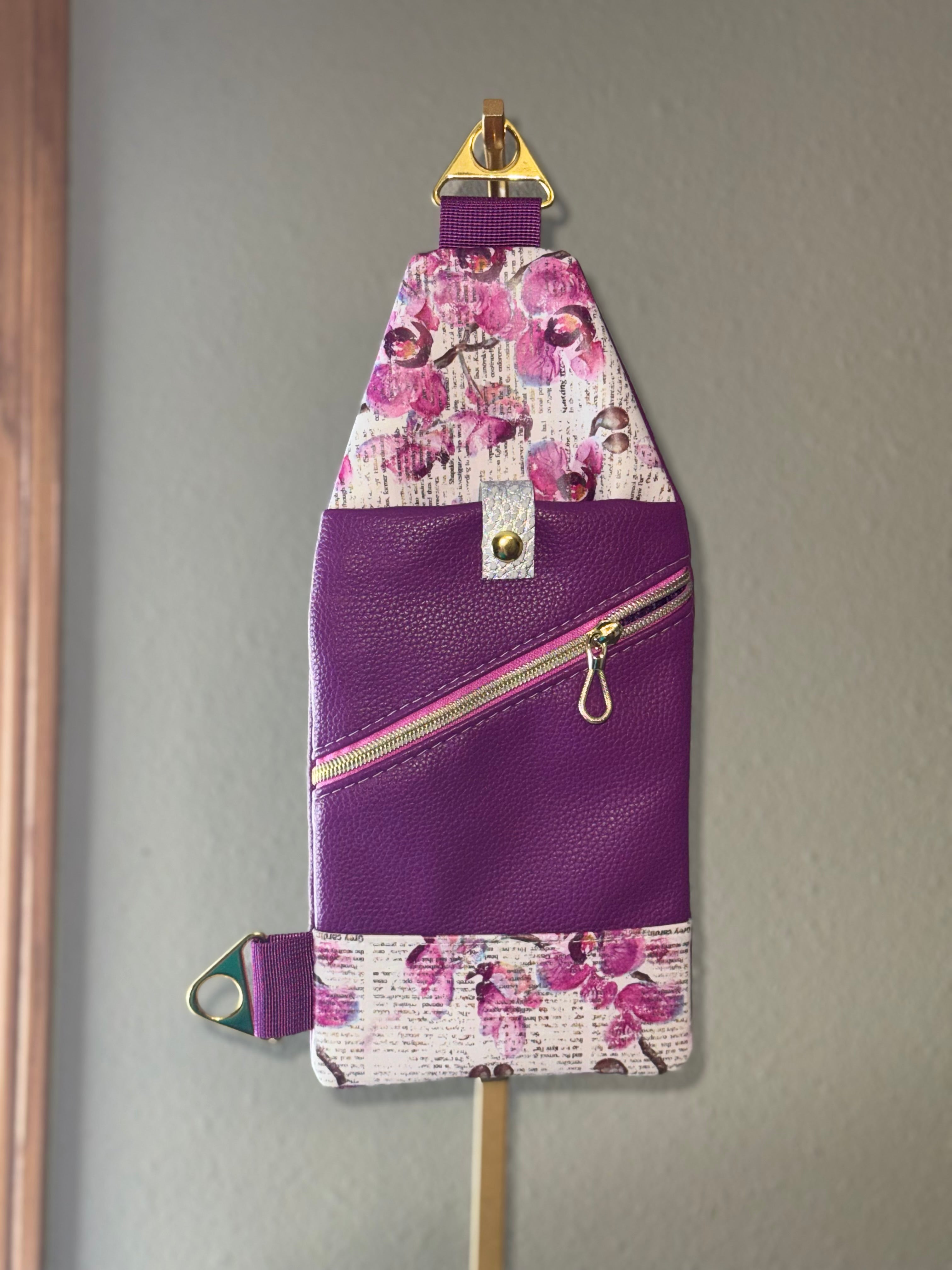 Mini Traveler Crossbody Pouch