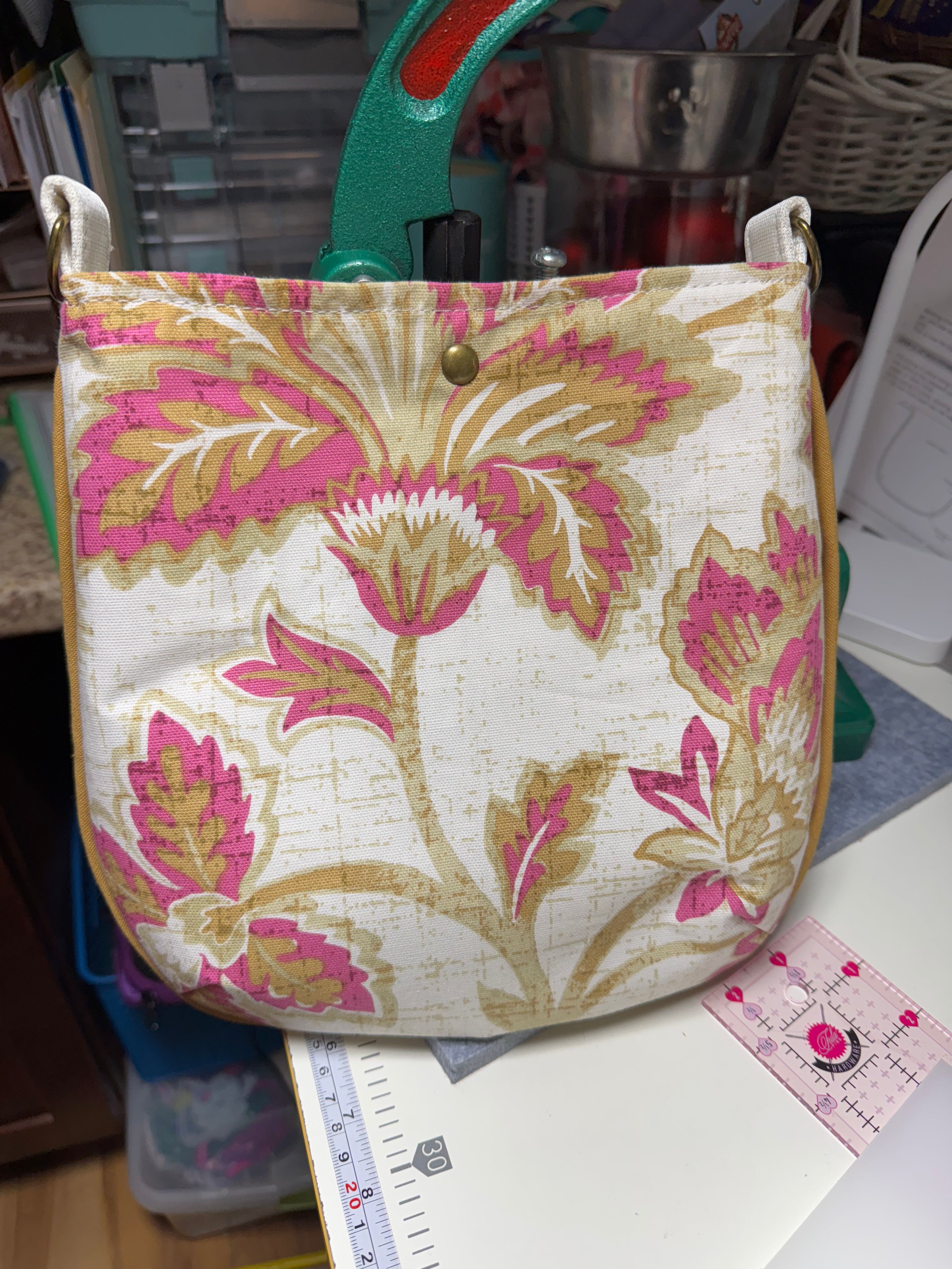 Trail Tote Crossbody - Small