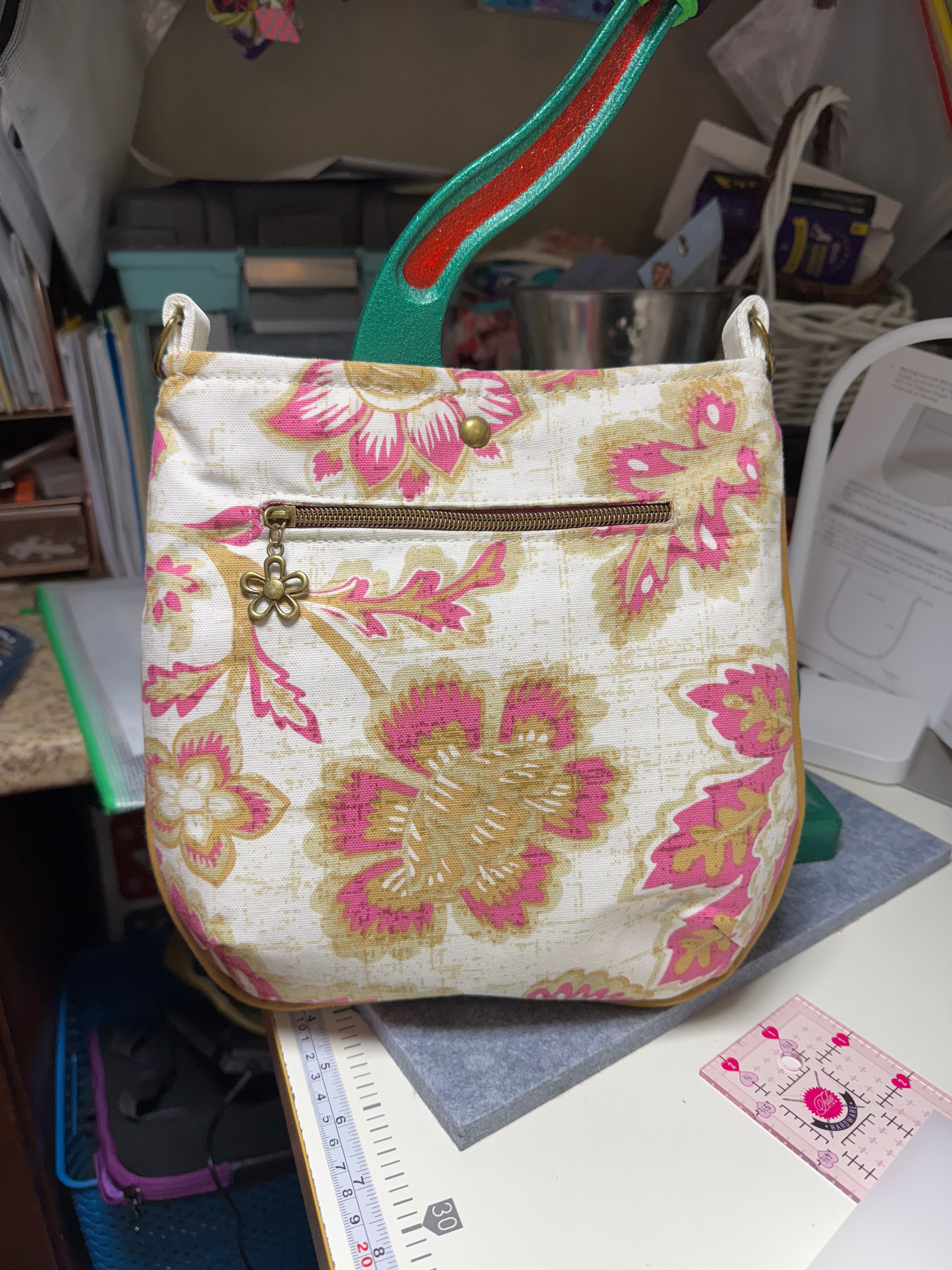 Trail Tote Crossbody - Small