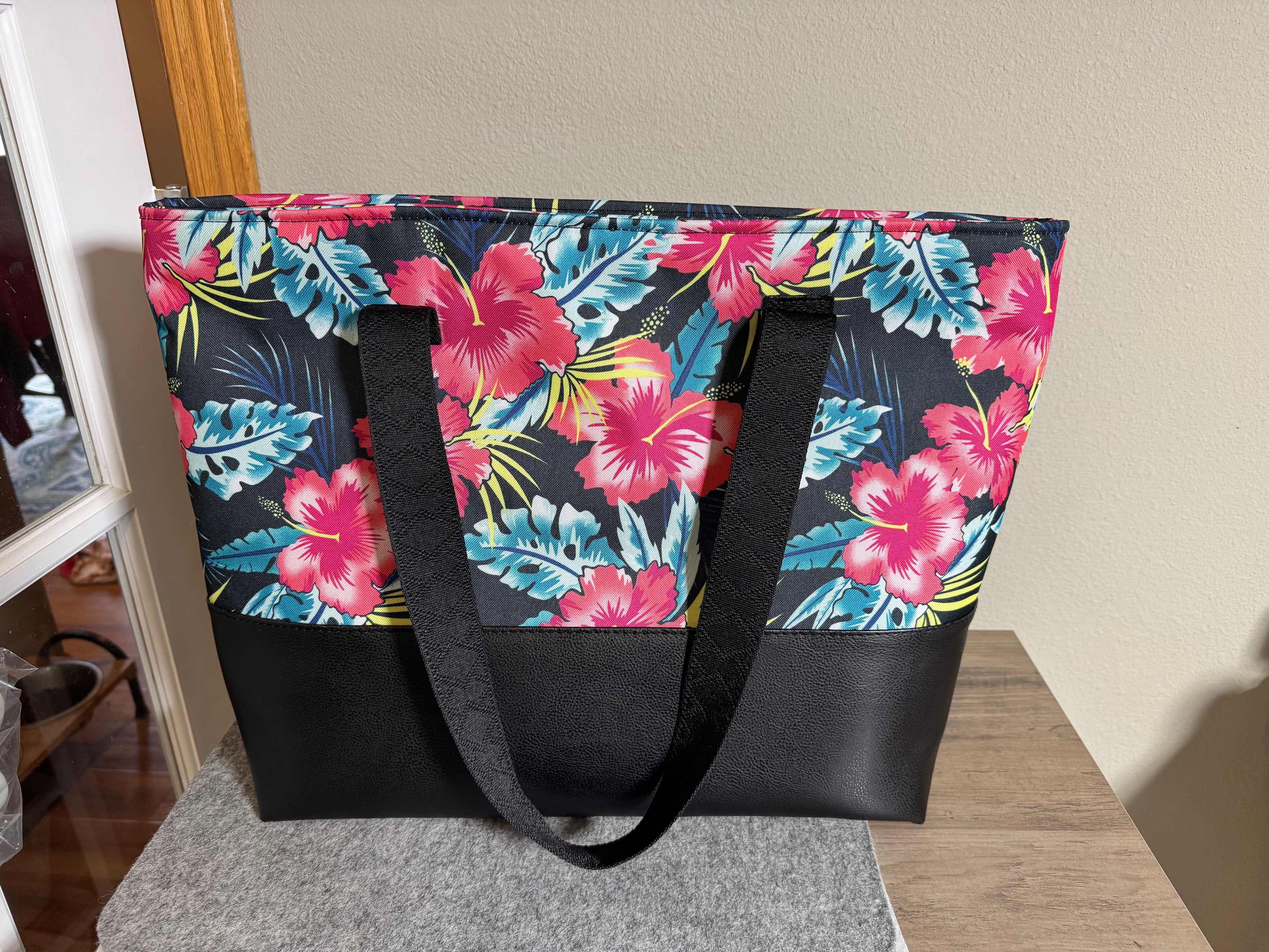 Santorini Tote - Large