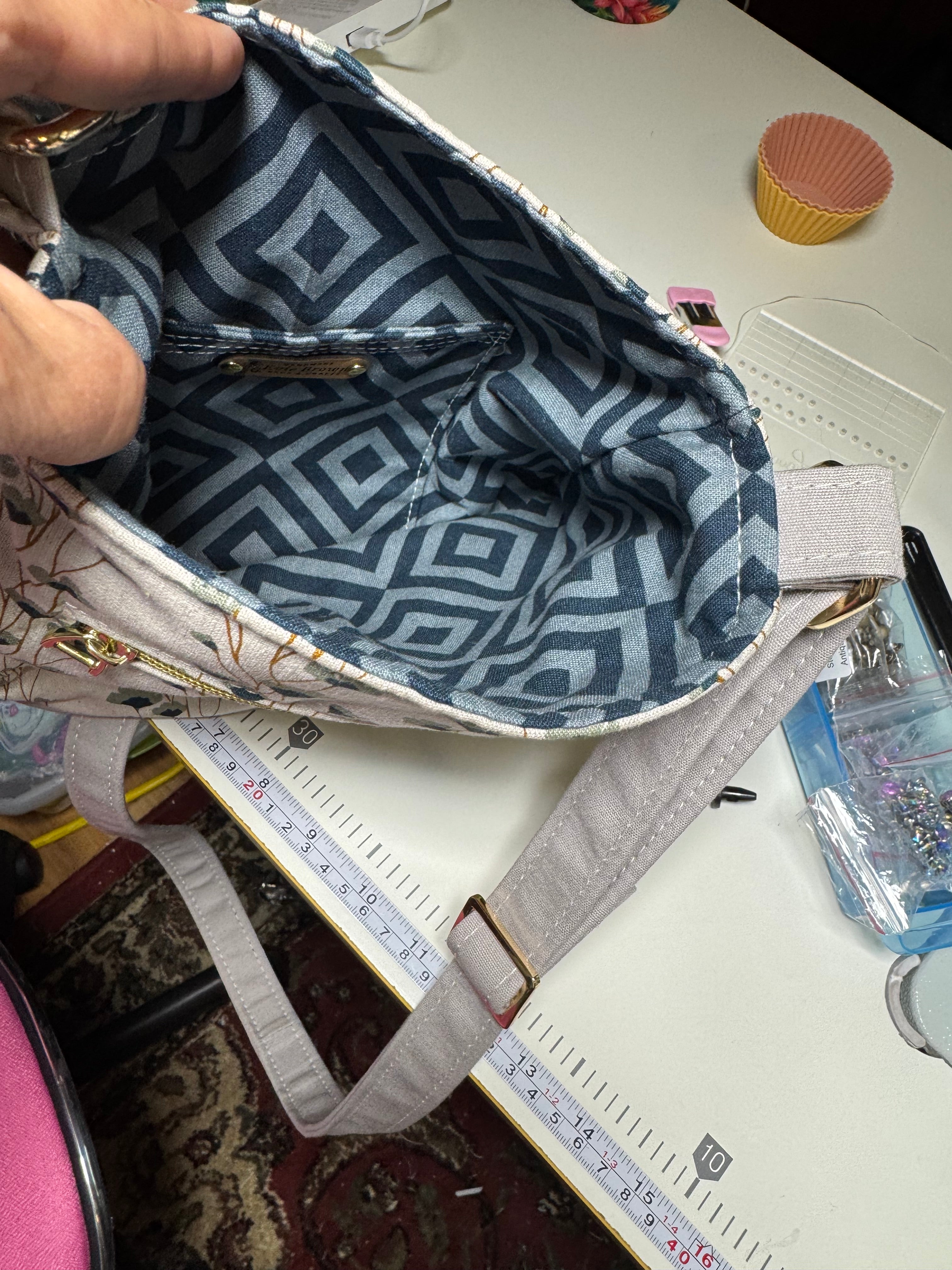 Trail Tote Crossbody - Small